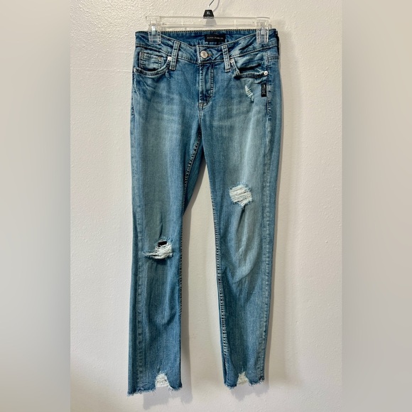 Silver Jeans Elyse Ankle Slim Fit Distressed Jean - Size 24 - Picture 3 of 11